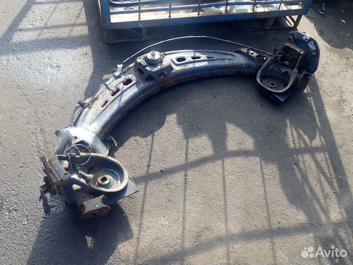 Балка подвески задняя Mercedes B W245, 2006