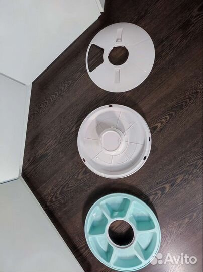 Автоматическая кормушка для кошек