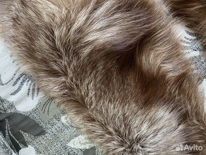 Меховой воротник из лисы