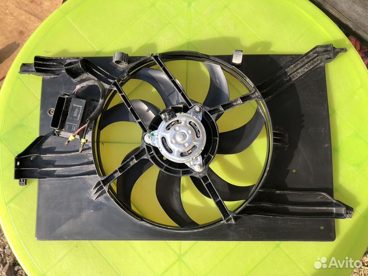 Вентилятор охлаждения Opel Vectra C