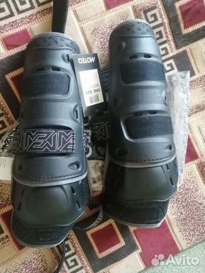 Наколенники мото