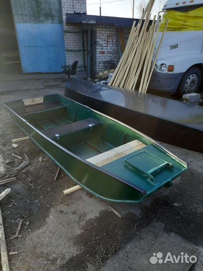 Лодка из пнд