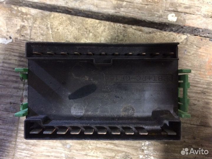 Блок управления светом Mitsubishi Lancer 9