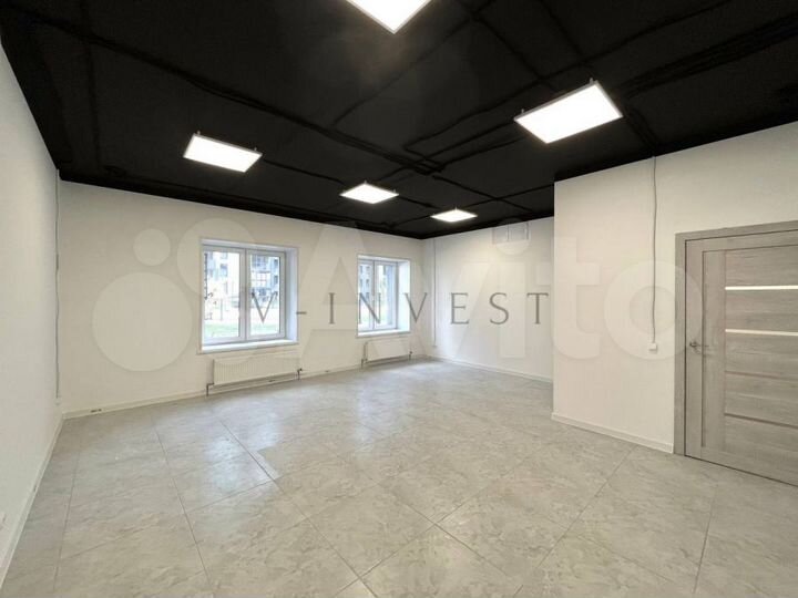 Помещение с ремонтом 70 м 1 линия