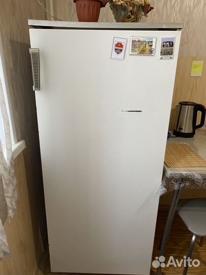 Продам холодильник б/у
