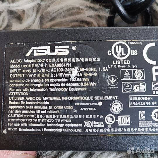 Зарядка на ноутбук asus