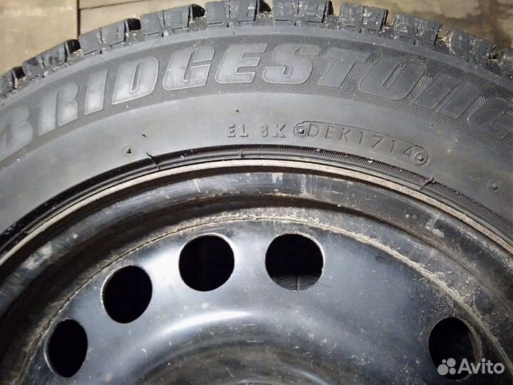 Bridgestone Blizzak Revo GZ 205/55 R16