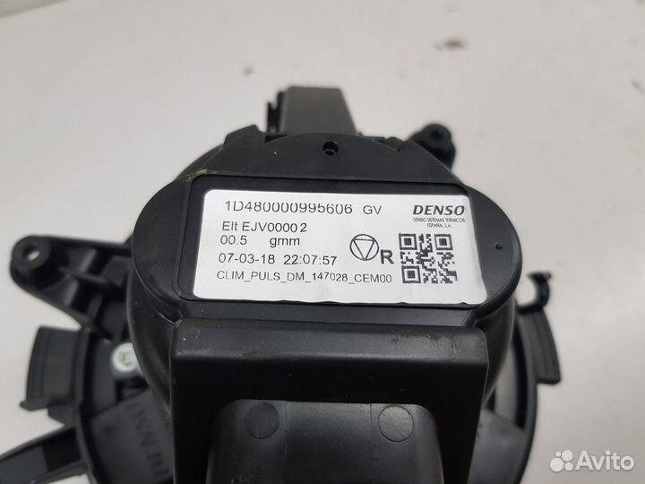 Вентилятор отопителя (Peugeot Expert)