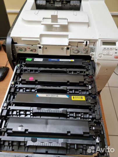 Принтер HP Laserjet 400 pro color