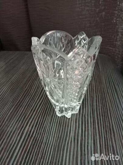Вазочка хрустальная