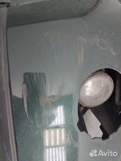 Бампер передний Land Rover Discovery 4