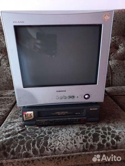 Видеомагнитофон