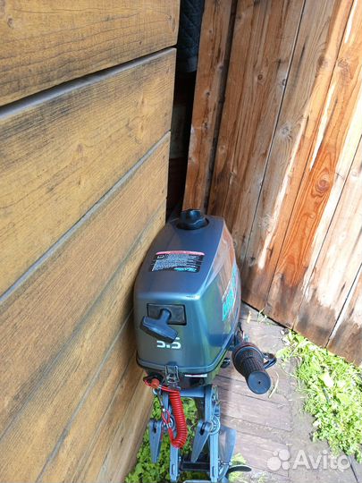 Лодочный мотор