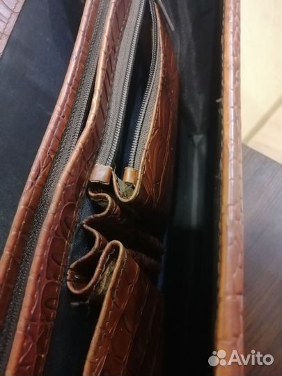 Женский кожаный портфель