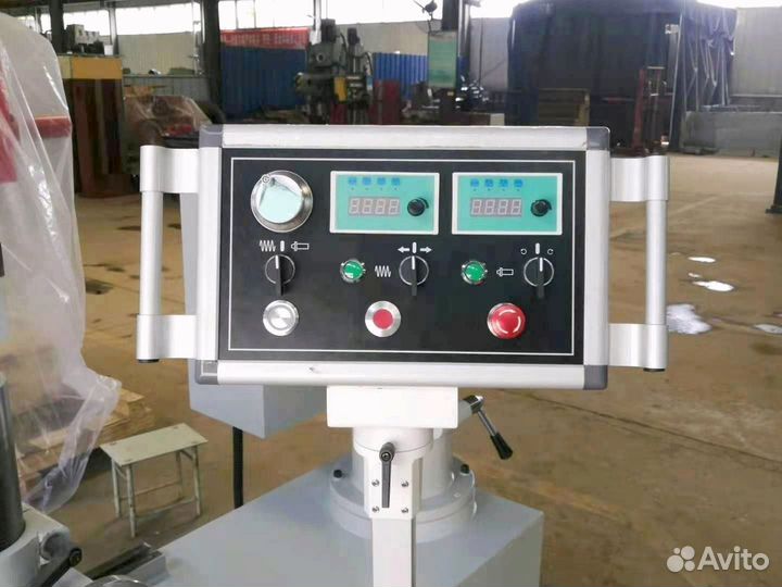 Горизонтально-сверлильный станок T8120 в лизинг