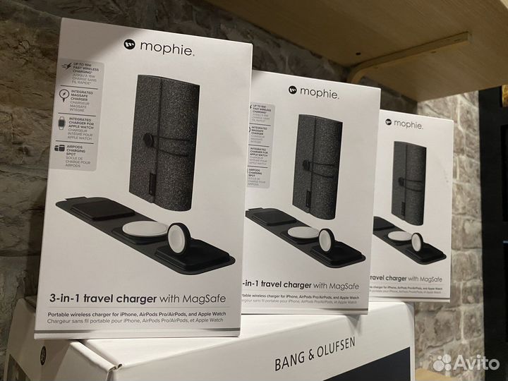 Зарядная станция 3 в 1 Mophie дорожная