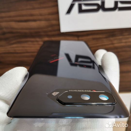 Крышка Asus Rog Phone 5 оригинал (заднее стекло)