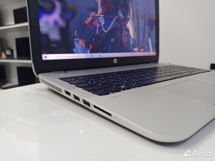 Игровой ноутбук HP Envy