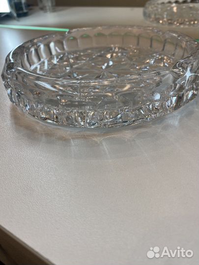 Хрустальная конфетница