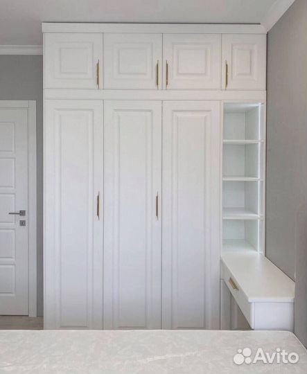 Шкаф встраиваемый