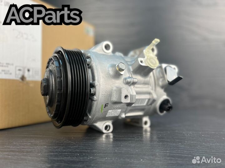 Компрессор кондиционера Toyota Rav IV 2.0