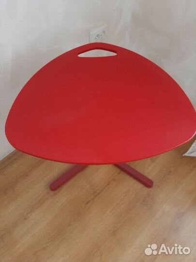 Журнальный столик круглый бу