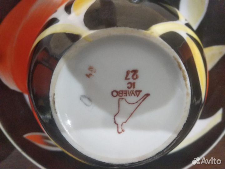 Чайный/кофейный сервиз красные тюльпаны