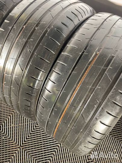 Ikon Tyres Autograph Ultra 2 255/40 R19