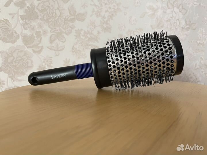 Щетка-фен. Брашинг. Щетка для укладки волос