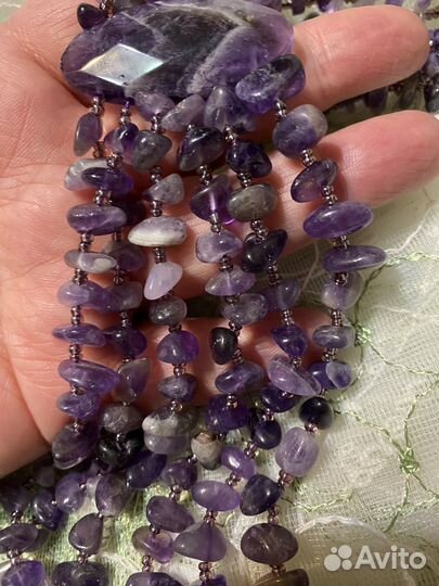 Бусы из натуральных камней