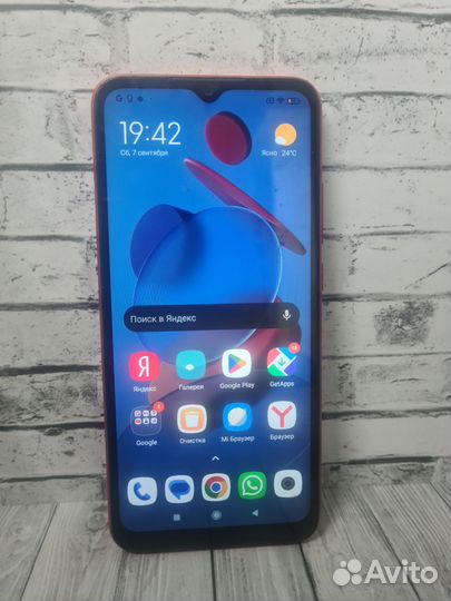 Xiaomi Redmi 9C (NFC), 2/32 ГБ