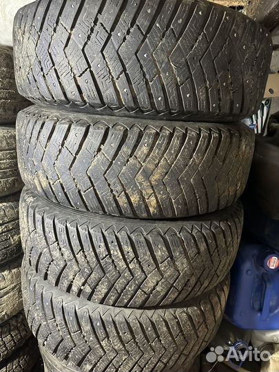 Goodyear UltraGrip Ice Arctic SUV 225/70 R16 107T