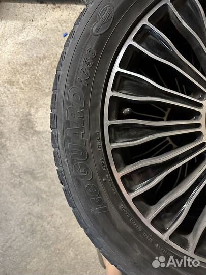 Bridgestone Blizzak Ice 245/50 R18