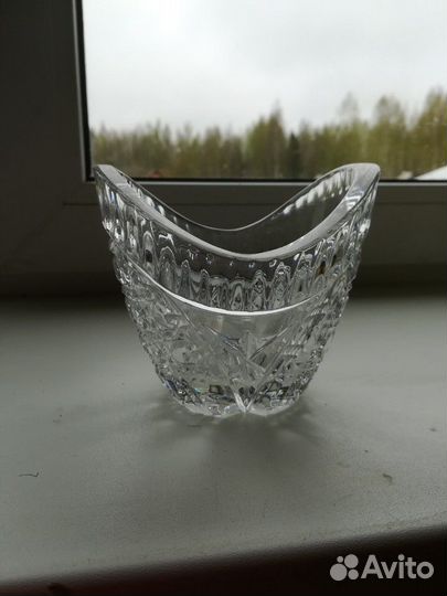 Конфетница хрустальная