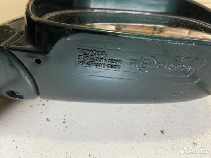 Зеркало правое Toyota Land Cruiser 100