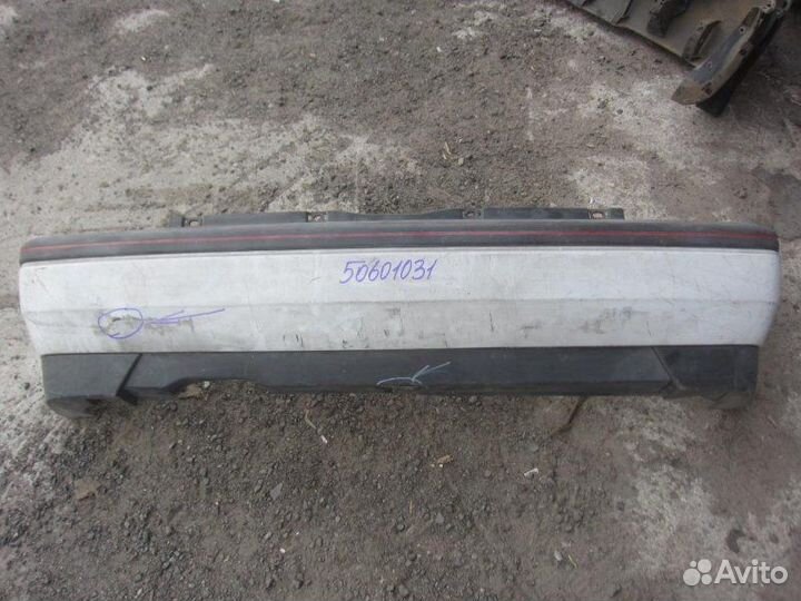 Бампер задний Volkswagen Golf 3 (1991-1998)