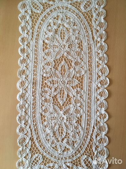 Дорожка, накомодник, салфетка