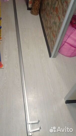 Карниз потолочный багет