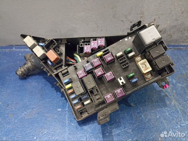 Блок предохранителей Subaru Xv GP