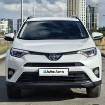 Toyota RAV4 2.0 CVT, 2018, 113 700 км, с пробегом, цена 2 690 000 руб.