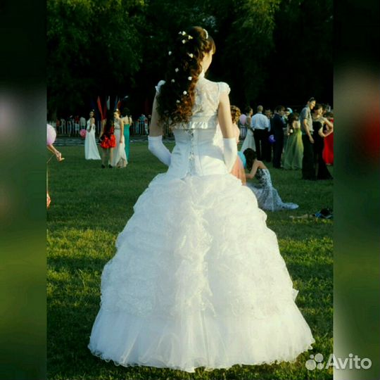 Платье свадебное