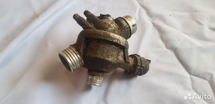 Bmw 525I E60 N52B25A Термостат