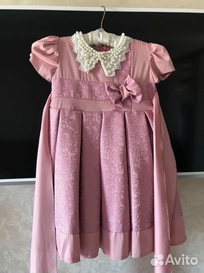 Платье на девочку 116 122 нарядное