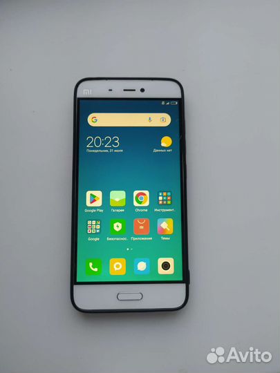 Xiaomi Mi 5, 3/64 ГБ