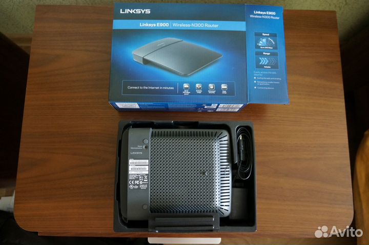 Роутер Wi-Fi Linksys N300