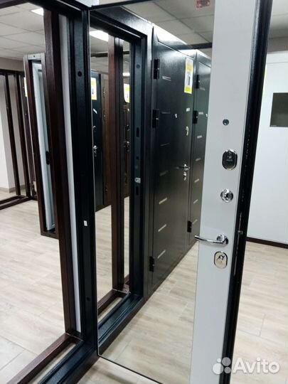 Входные металлические двери