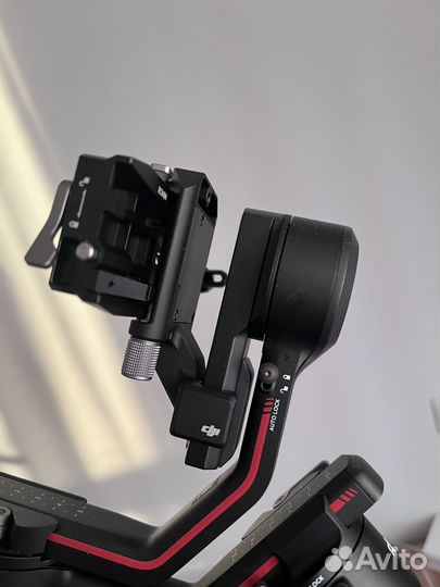 Стабилизатор для съемки DJI Ronin RS3