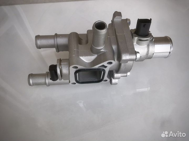 Алюминивый корпус термостата всборе Opel