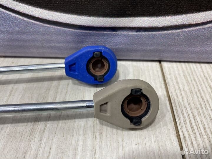 Трос кулисы коробки передач кпп Nissan qashqai J10