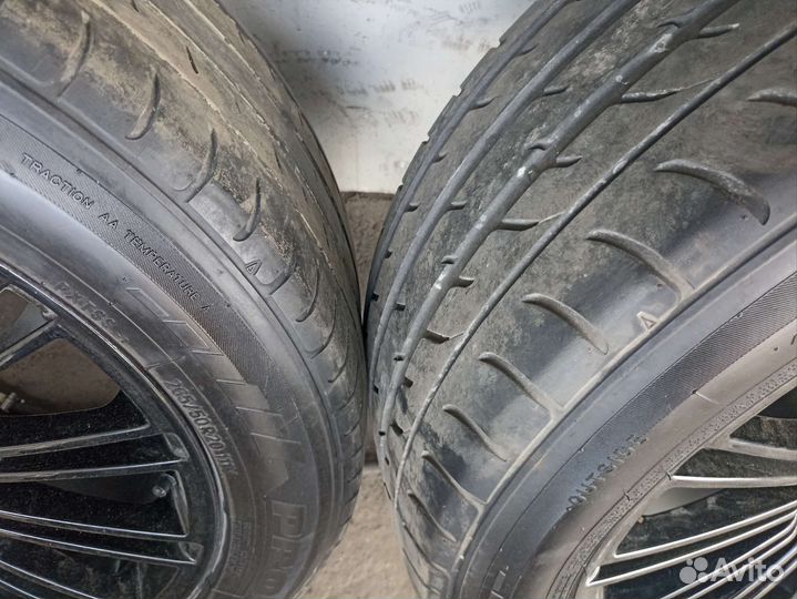Оригинал Bentley 265/50 R20 ML GL